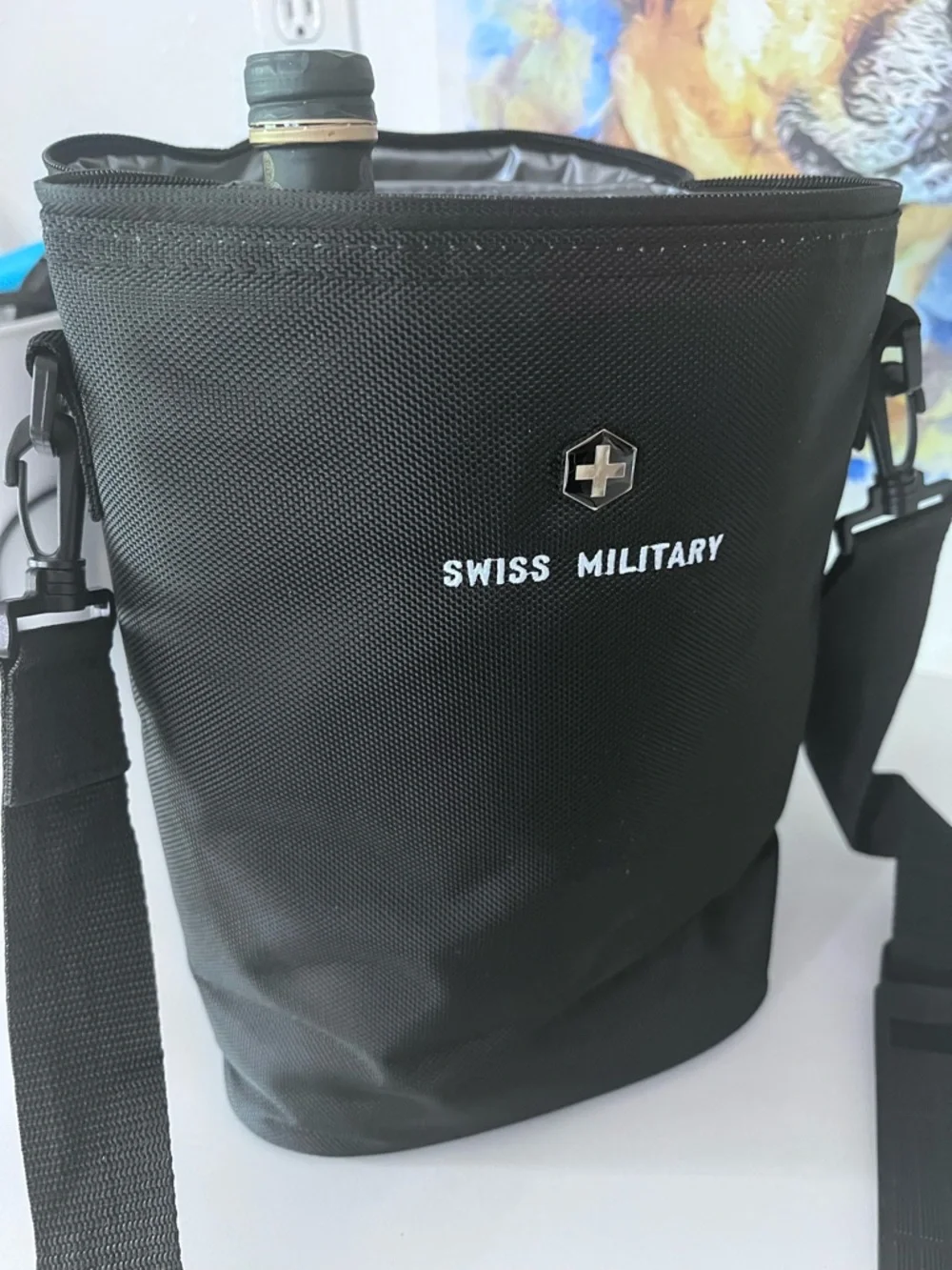 Swiss + Military Black 2-Bottle Insulated Wine Tote NWT